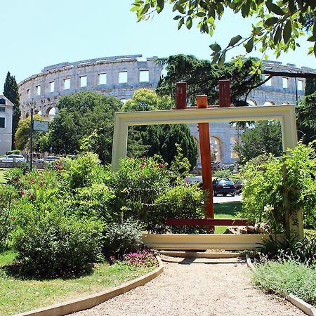 PUY Apartment Evelina מראה חיצוני תמונה