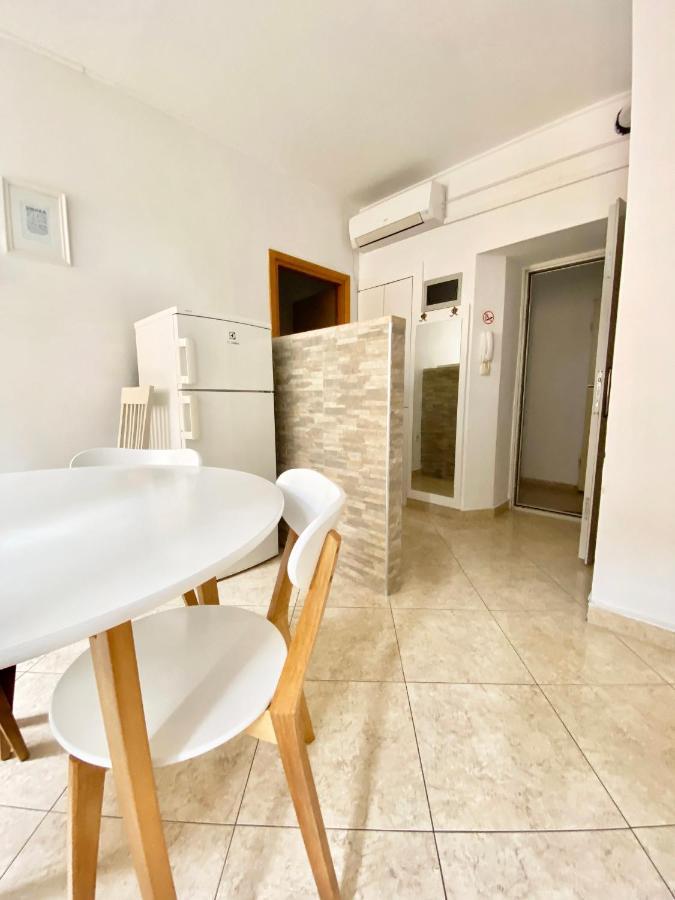 PUY Apartment Evelina מראה חיצוני תמונה